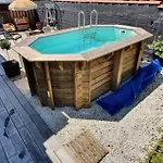 Maison De Avec Piscine Hébergement de vacances *